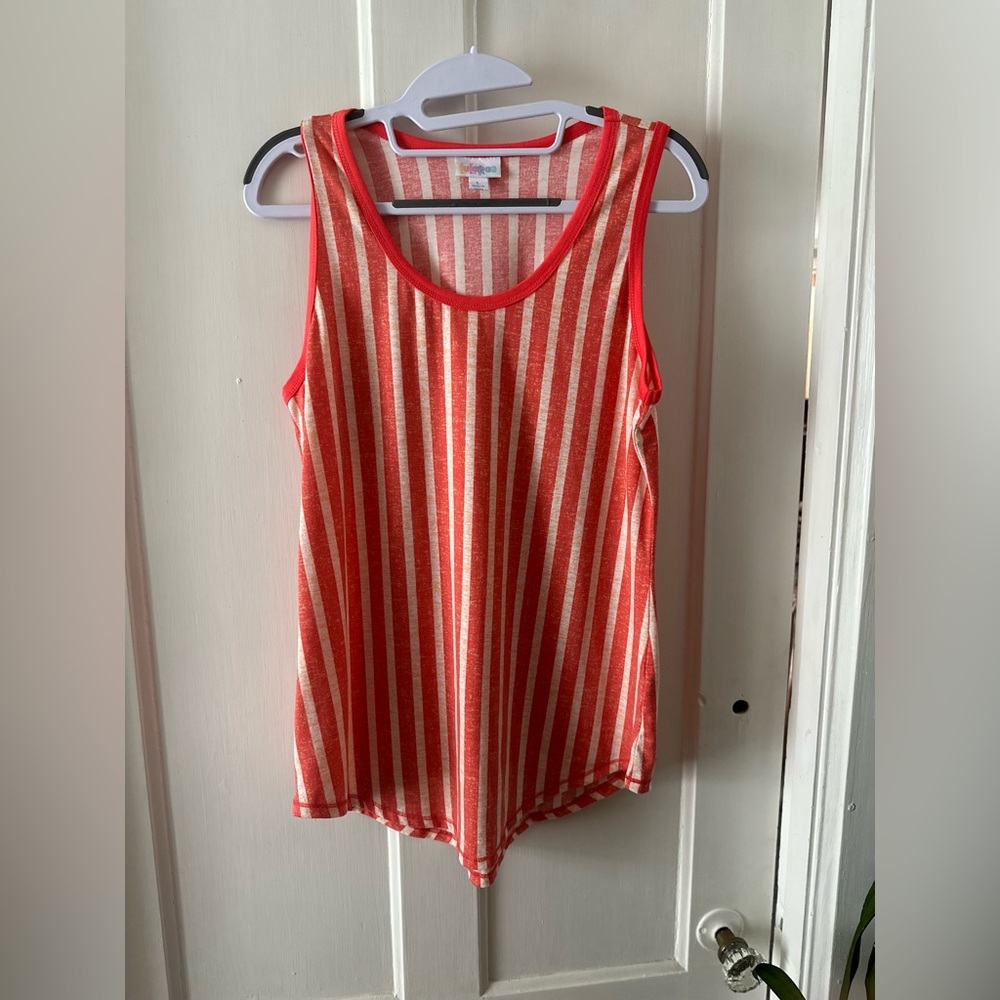 Large LulaRoe Tank Top!